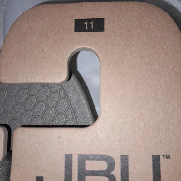 New Men's JBU Milo Comfort Slip On Thong Sandal In Brown NWT Size 11M - Picture 4 of 15